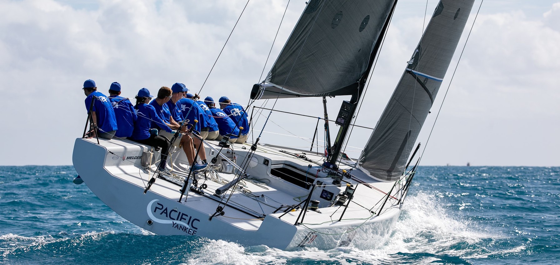 Learn from sailing data: good and bad tacks